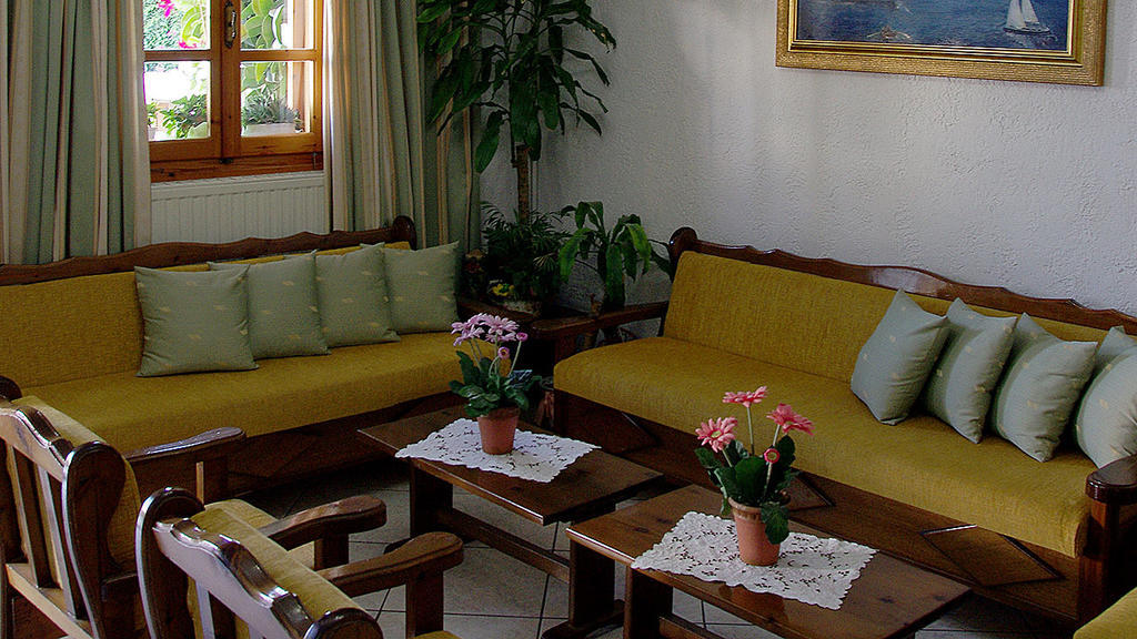 Effie Hotel سكالا المظهر الخارجي الصورة