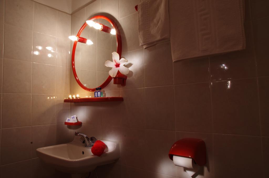 Effie Hotel سكالا المظهر الخارجي الصورة
